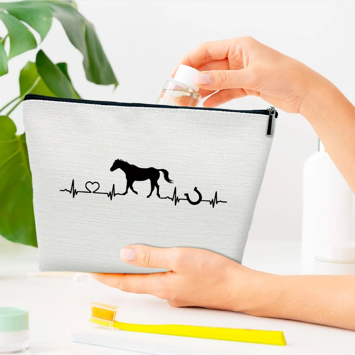 Horse Gifts Makeup Bags, Animal Lovers Cosmetic Bag for Purse, Gifts for Women, Cowgirl, Besties, Daughter, Best Friends, Owners, Horse Stuff
