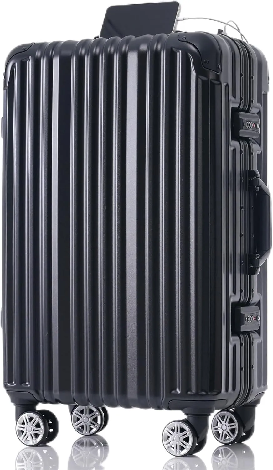 Travel Smoothly with 24in Aluminum Frame Luggage, USB Charging Port, Spinner Wheels, Lightweight Design, Black