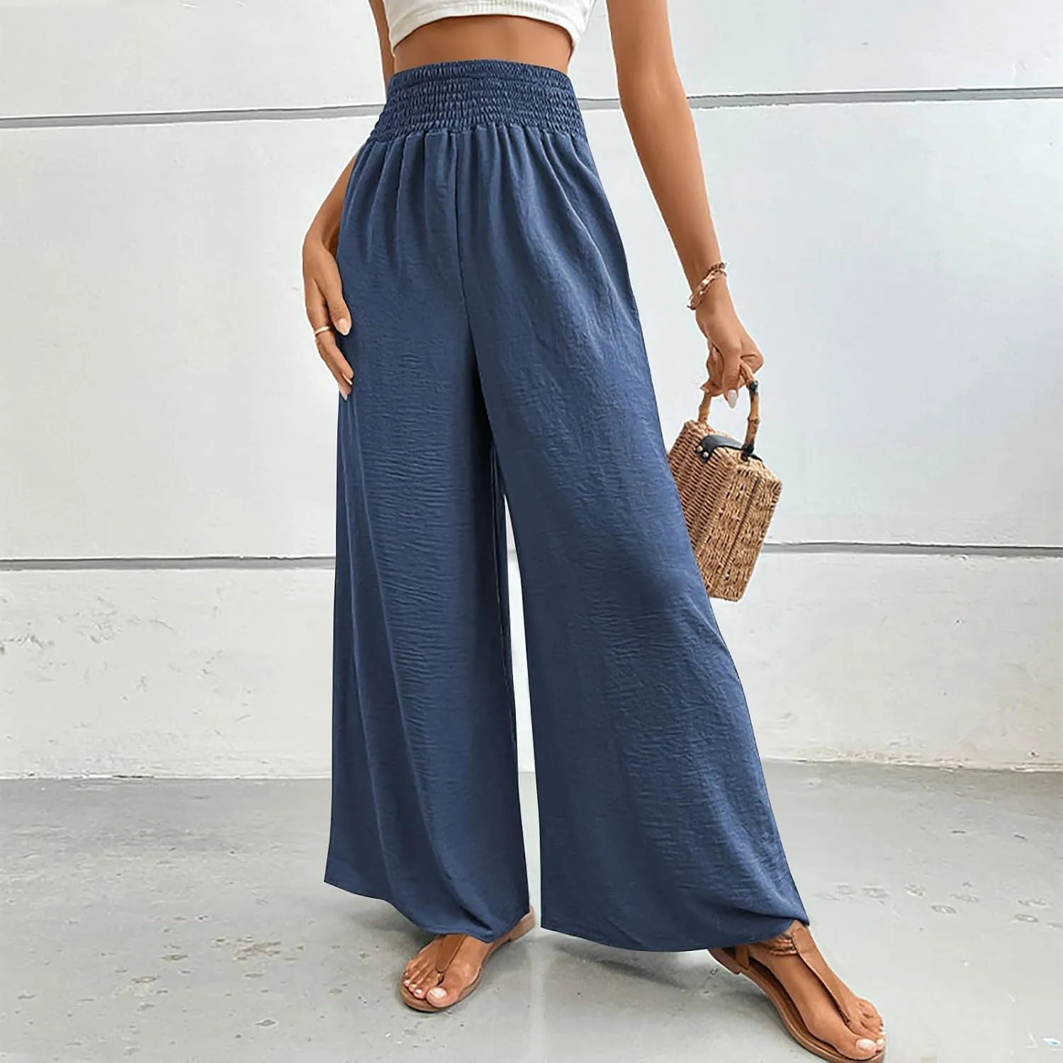 Women's Summer Ruched Wide Leg Pants High Waist Lightweight Long Pants Casual Solid Color Loose Flowy Beach Trousers
